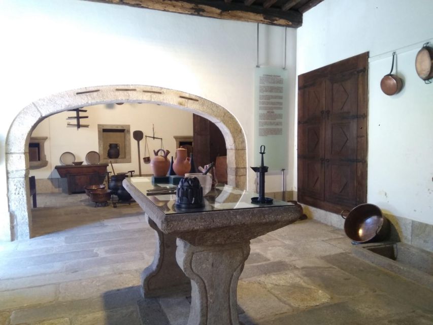 Green Wine 2 Wineries + Guimarães - From Porto - Frequently Asked Questions