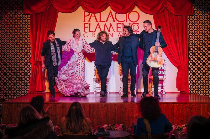 Grenada: Flamenco Palace, the best show in the center - Key Points