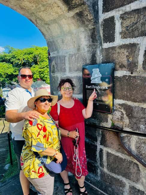 Grenada Half Day Tour: Fort, Spice, Falls, Chocolate & Lunch - Why Choose This Tour?