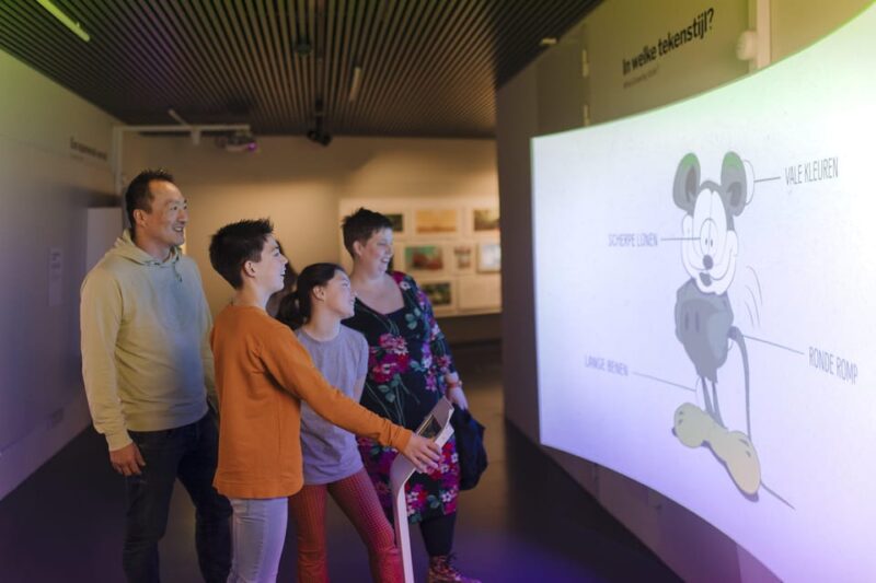 Groningen: Storyworld Museum at Forum - Facilities and Accessibility