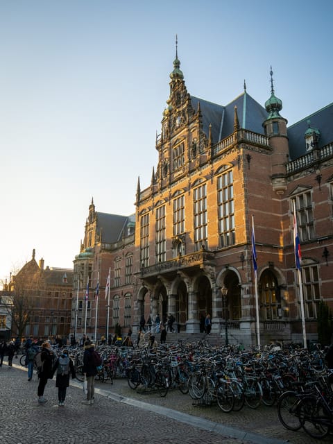 Groningen: Walking Tour With Local Guide - Booking Information