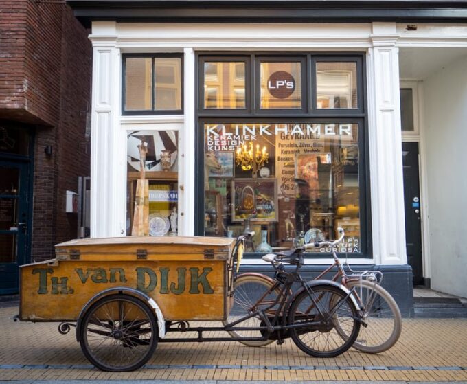 Groningen: Walking Tour With Local Guide - The Sum Up
