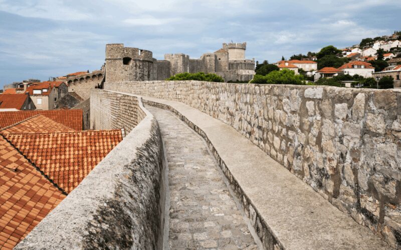 Group City Walls Walking Tour with Dubrovnik Pass Included - Practical Tips for Your Visit