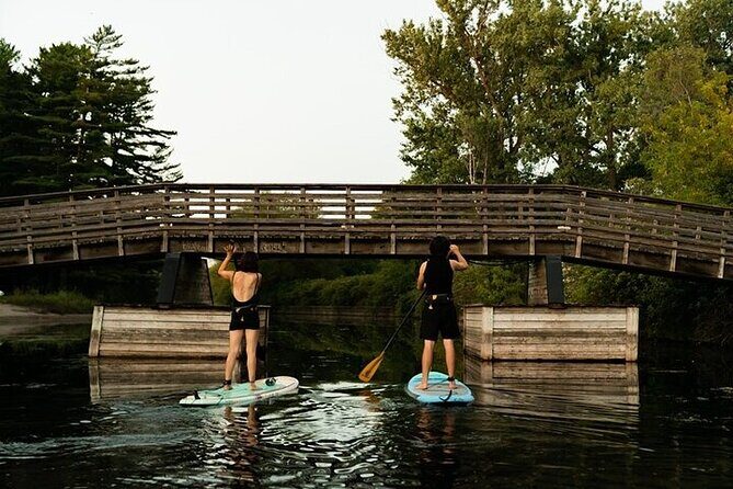 Group Intro to SUP in Toronto Island, Canada - The Scenic Paddle and Water Safety