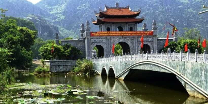 Group Tour: Hoa Lu - Tam Coc/Trang An - Mua Cave From Hanoi - Hoa Lu Ancient Capital