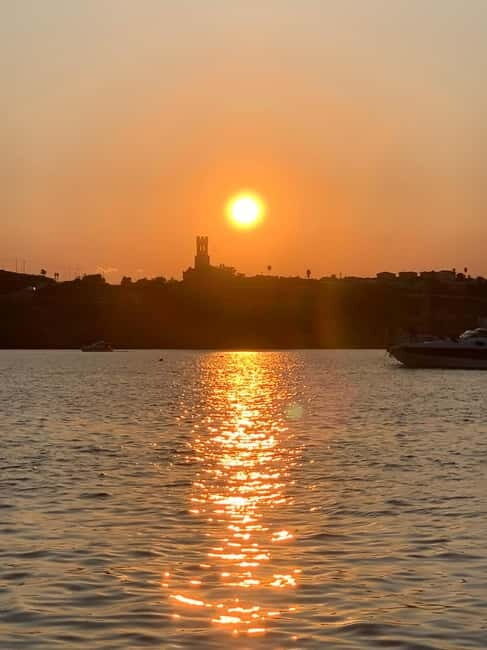 Group Tour - Sunset Gulf of Noto, from Avola to Capopassero - Key Points