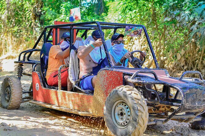 Grupo Pequeño en Buggys o ATV por el lodo en Punta Cana - Authentic Experiences & Value