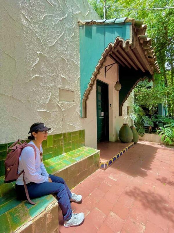 Guadalajara: Architecture of Luis Barragan and Street Food - Final Stop: A Trendy Bistro or Bar