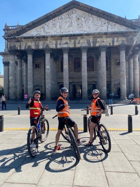 Guadalajara: Bicycle tour of the city visiting places of interest. - Reviews and Real Traveler Feedback