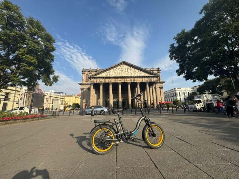 Guadalajara: Fun electric bike tour. - Key Points