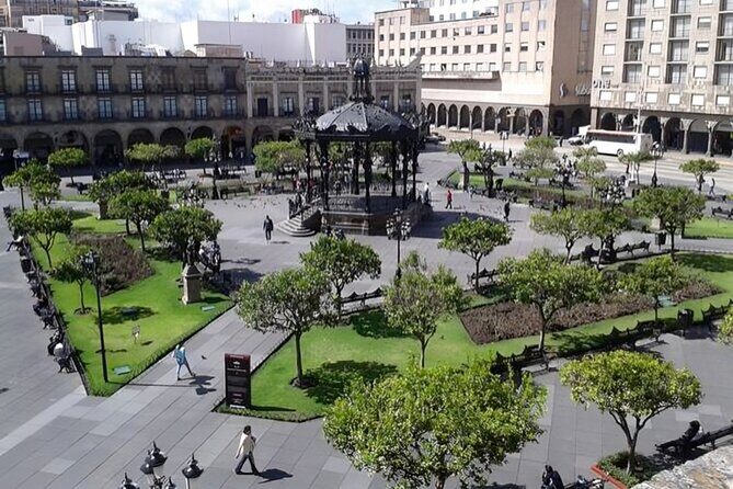 Guadalajara Must-See Attractions Walking Tour with a Guide - Value and Practical Tips