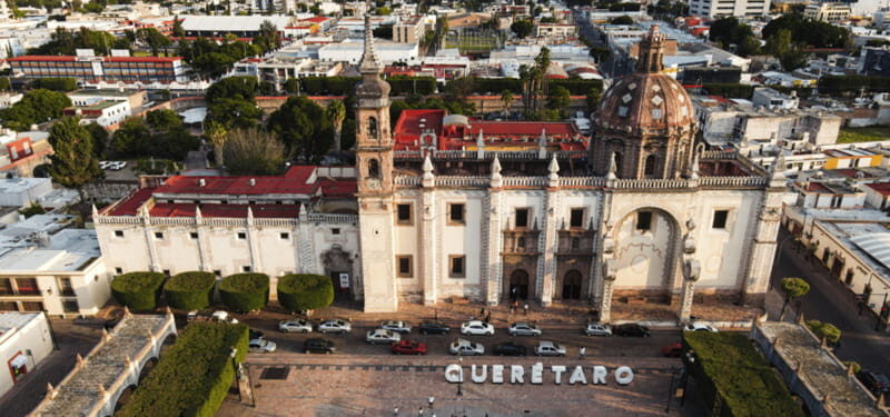 Guadalajara - Sierra Gorda by Motorcycle: SM Allende, Bernal, Guanajuato - An Overview of the Experience