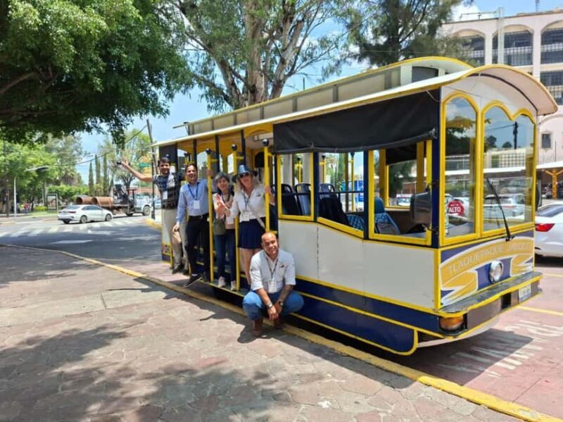 Guadalajara:Tlaquepaque Tramway Tour +Tile Painting & Drinks - A Scenic Ride Through Tlaquepaque’s Streets and Stories