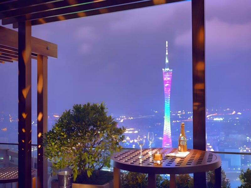 Guangzhou: 70 Floor Rooftop Openair Bar, Sunset & Light Show - Good To Know