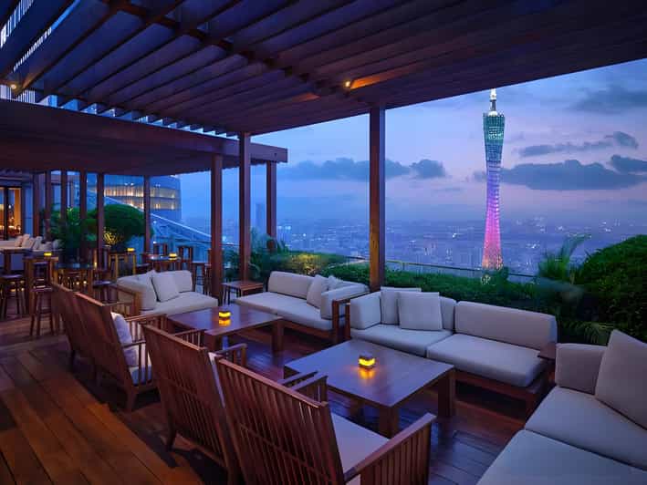 Guangzhou: 70 Floor Rooftop Openair Bar, Sunset & Light Show - Cancellation Policy