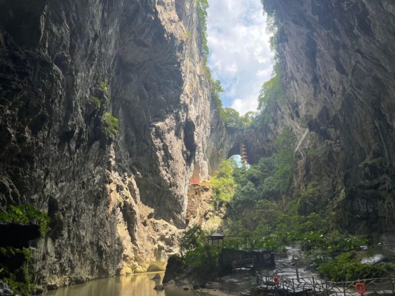 Guangzhou to Yingxi Corridor and Cave Fairland PRI Day Tour - Exploring Yingxi Fenglin Corridor