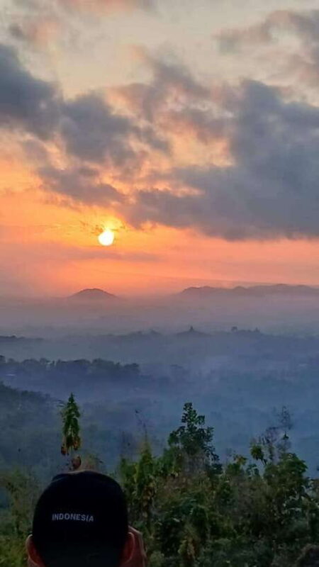 Guarantee Borobudur Structure, Sunrise Stumbu & Prambanan. - Scenic and Practical Details