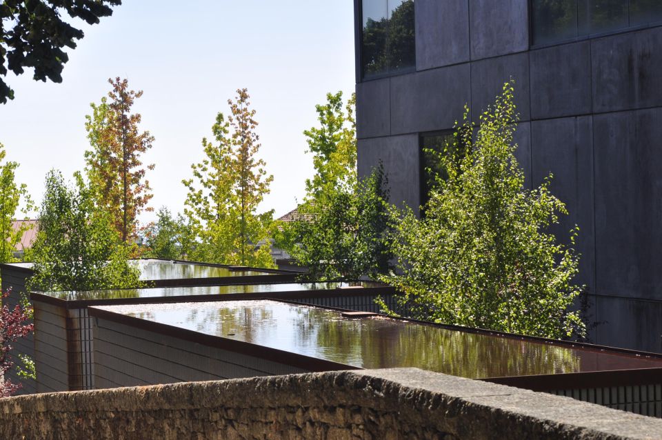 Guarda Tour: Exploring Timeless Stories of Its Giants - Booking Details and Tips