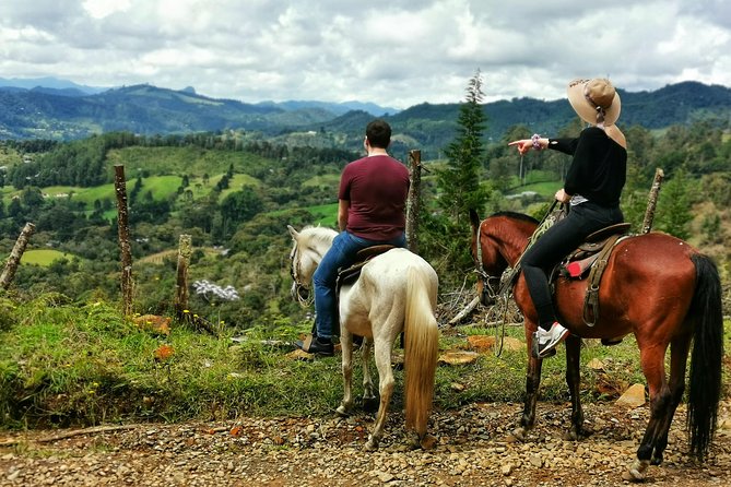 Guatape and Horseback Riding Private Tour: All In One Adventurous & Fun Full-Day - Highlights of Guatape