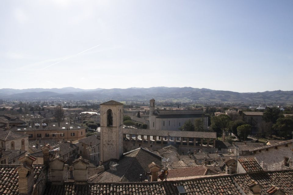 Gubbio: Old Town Guided Walking Tour With Piazza Grande - Booking Information and Policies
