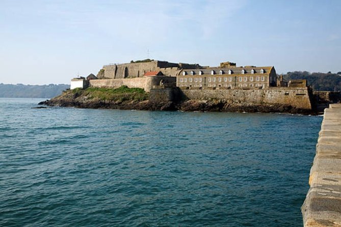 Guernsey Coastal Small Group Tour - Reviews and Feedback