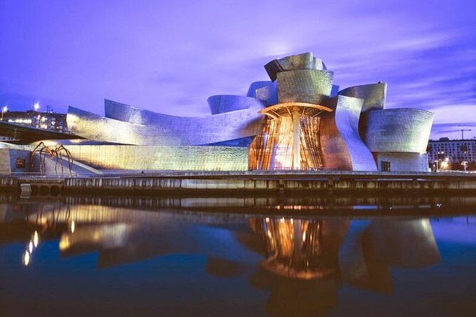 Guggenheim Museum and tasting of traditional Basque products - A Closer Look at the Architecture and Outdoor Artworks