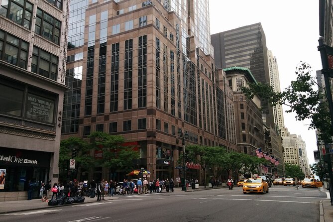 Guided Admission to Modern Art and Metropolitan Museums in NYC - Highlights of MOMA Tour