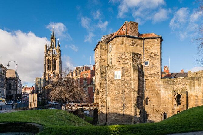 Guided City Walking Tour of Newcastle - Tour Reviews