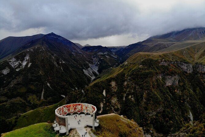 Guided Day Trip from Tbilisi to Ananuri Gudauri and Kazbegi - Stop 5: Gergeti Trinity Church—The Icon of Georgia