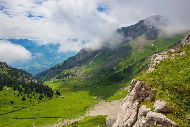 Guided Day Trip to Lucerne and Mt. Pilatus From Zurich With Local - Guided Excursion Highlights