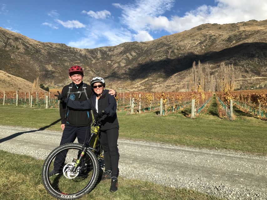 Guided E-Bike Wine Tour Ride to the Vines - Booking Information