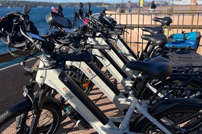 Guided Electric Bike Tour of Sydney with Bluetooth helmets - An In-Depth Look at the Tour Experience