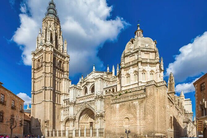 Guided English walking tour to the monuments of Toledo - Practical Details and Booking