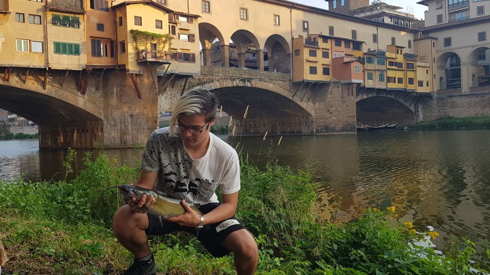 Guided Fishing Session in Florence - Fishing Under the Ponte Vecchio