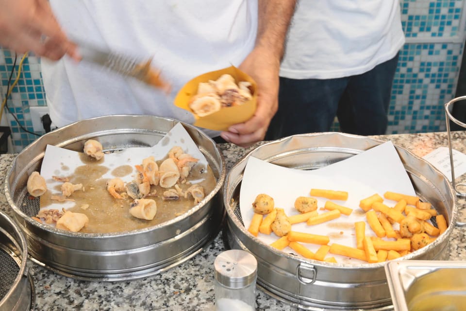 Guided Food Tour With Wine Tastings in Genoa - Key Stops