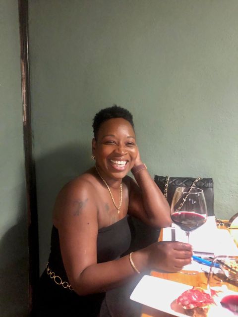 Guided, FUN Wine Tasting in Naples City Center - What to Expect
