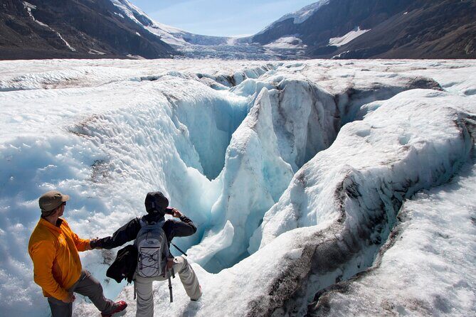 Guided Glacier Hike on The Athabasca with IceWalks - Key Points