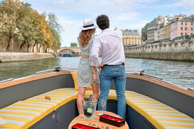 Guided Luxury River Cruise & Walking Tour of Paris' Monuments - Final Thoughts