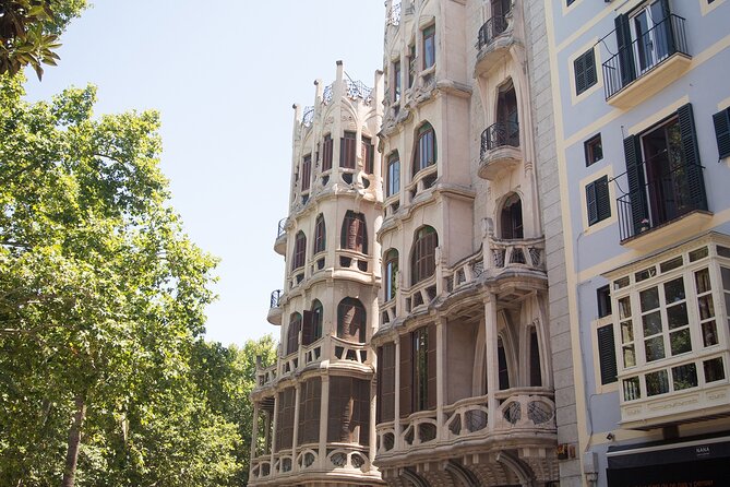 Guided Route and Visit to the Cathedral of Palma (2h) - Pricing and Cancellation