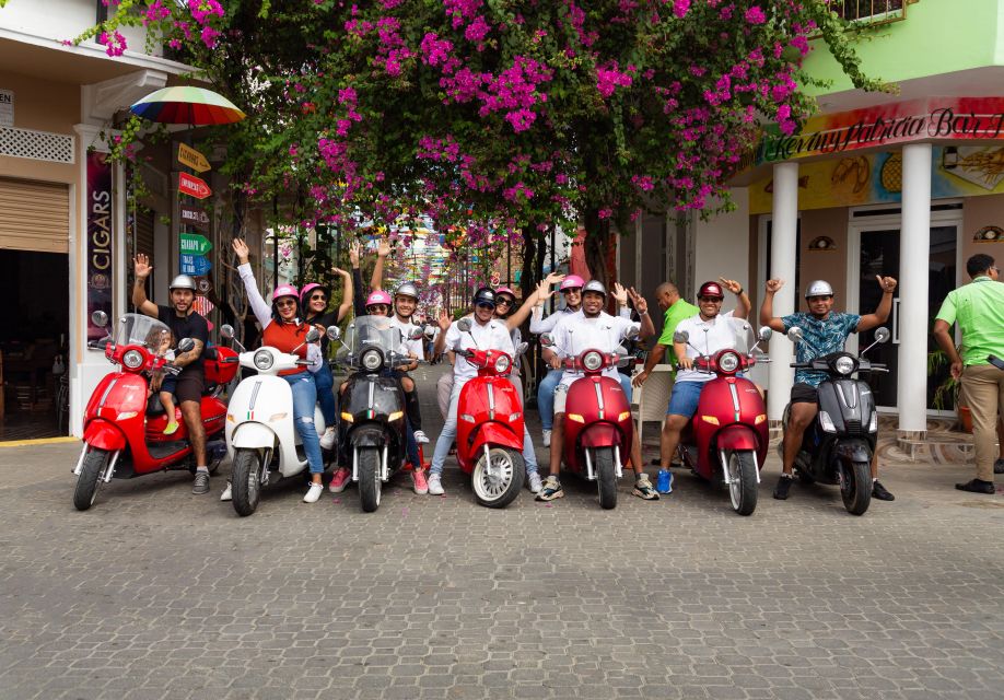 Guided Scooter Tour - Catedral San Felipe Visit