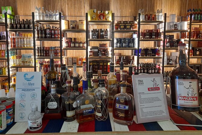 Guided Shopping Tour: Cigar Museum, Choco Factory, Rum Tasting, Souvenirs... - Products Available and Value