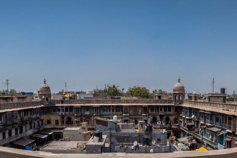 Guided Small Group Tour of Spice Market and Old Delhi - Transportation Options