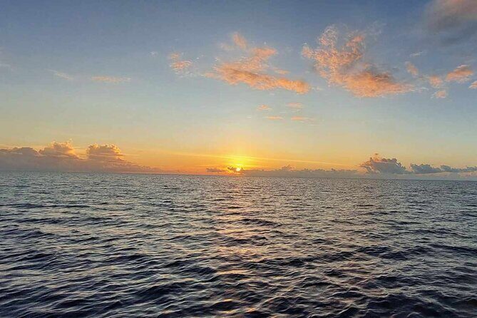Guided sunset cruise on Raiatea Lagoon - The Sum Up