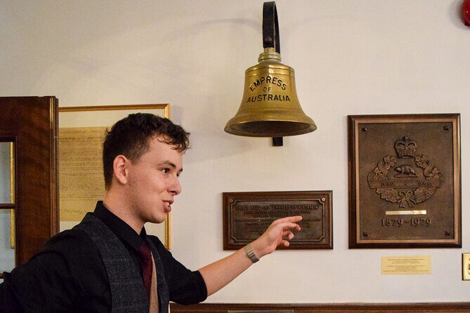 Guided Tour and Quebec Gins at the Quebec Garrison Club - FAQ