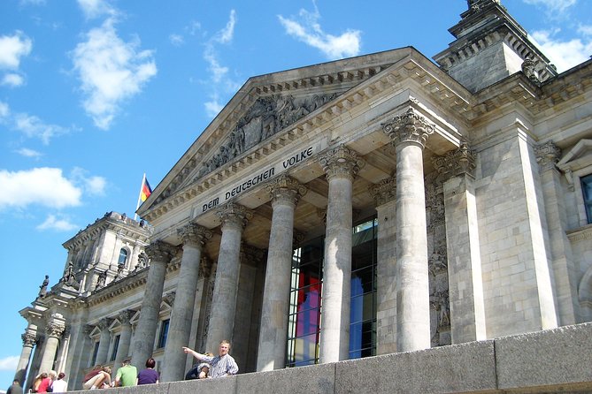 Guided Tour Highlights & History - Schedule and Availability
