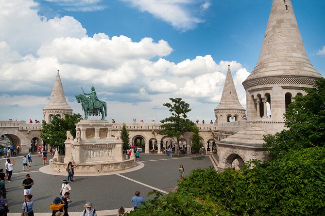 Guided Tour in Budapest Castle District - Included Attractions and Optional Visits