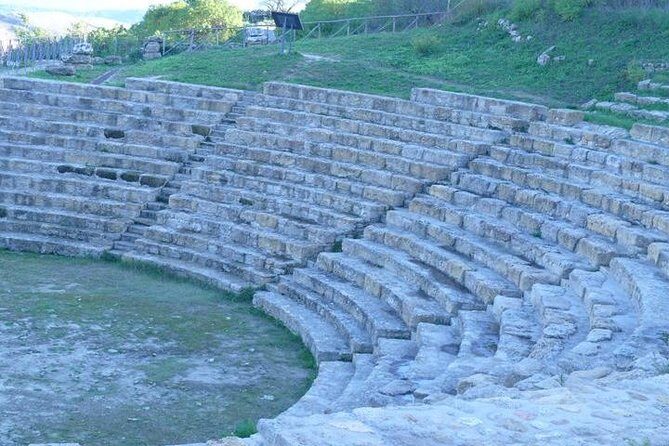 Guided Tour in Morgantina. Visit Morgantina. - FAQ