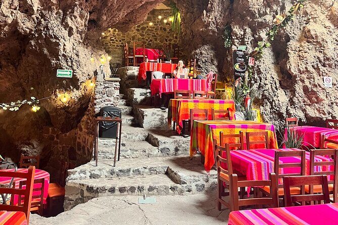 Guided Tour in Pyramids + Transportation + Breakfast in Cueva - Final Thoughts