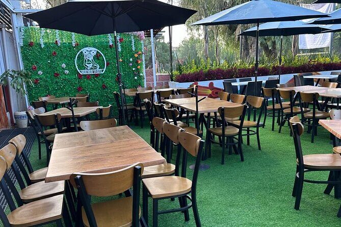 Guided tour in Teotihuacan + breakfast in Cueva + Transportation CDMX - FAQ