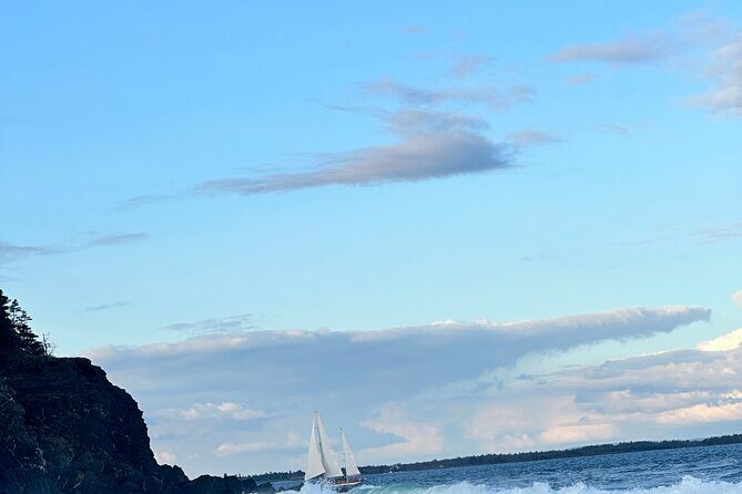 Guided Tour Lunenburg, Mahone Bay and Ovens Park from Halifax - Key Points